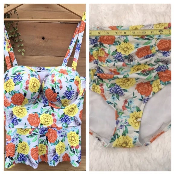 torrid Other - Torrid swim suit set floral ruffel peplum bikini